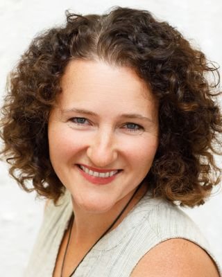 Nadia Ivanchikov profile image